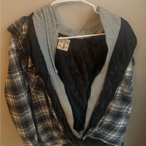 RedHead Black and Gray Plaid Jacket with Quilted Interior
